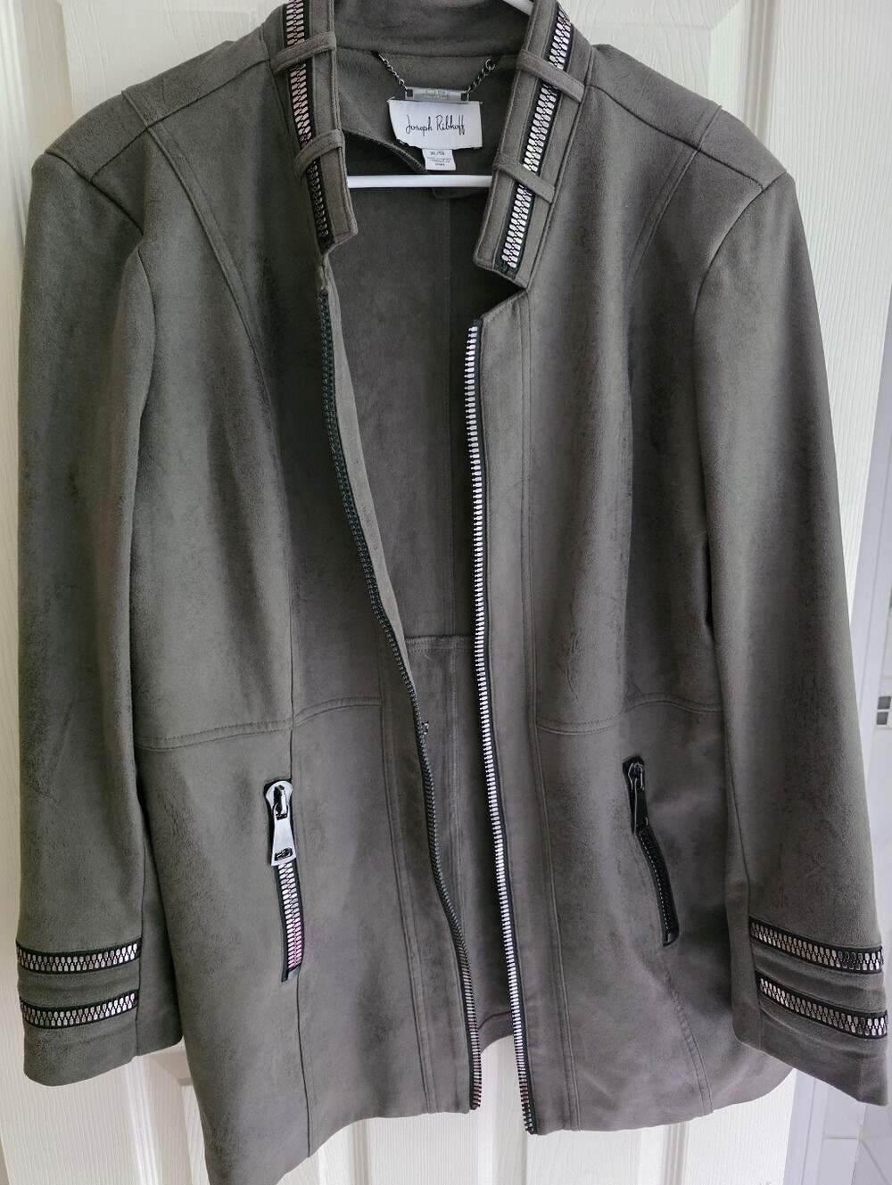 Joseph Ribkoff Gray Leather Jacket with Modern Silhouette